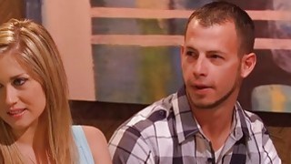 Tạm giữ thầy giáo có hành vi dâm ô nhiều nữ sinh