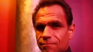 GS-457-C Thủ dâm lẫn nhau sau đó quan hệ tình dục dữ dội với một người vợ đang thất vọng. Cô ấy là một người vợ trẻ, nhưng cô ấy rất thất vọng vì trông mình quá gợi cảm trong chiếc váy ngắn táo bạo!