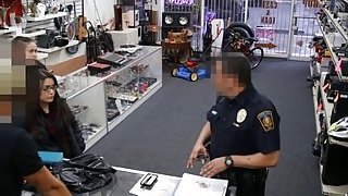 Thanh niến số hưởng địt cả con lẫn mẹ