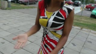 Chán gã chồng quá “yếu”, cô vợ tham gia một chương trình bí mật “đổi vị”