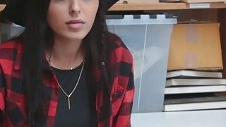 Em trai chơi thuốc kích dục, đụ hai cô chị xinh đẹp