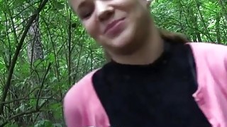 Chàng trai tân lọt vào mắt xinh của 2 chị dâm nữ