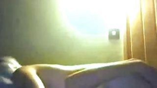 Chồng chat sex với gái lạ rồi bị tống tiền