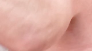 Chị kế nứng lồn và cậu em trai số hưởng