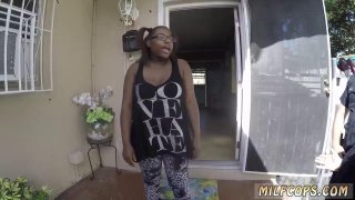 Phim Sex Education khiến con tôi tỉnh ngộ!