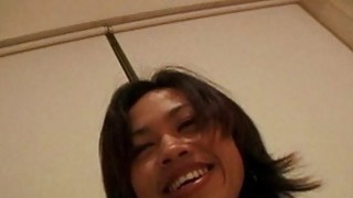 Nếu bố đã không yêu thương má thì hãy để con thay thế