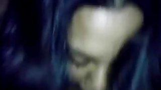 Bà già vẫn còn sức quyến rũ, thấy chưa, cái này gọi là điệu đà đấy