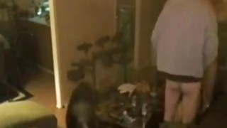 Người đẹp trẻ mới nổi khoe mặt trong đôi tất đen và đồ lót gợi cảm để quyến rũ bạn bè sói bằng đạo cụ cận cảnh thủ dâm nấm đen