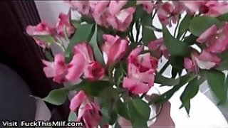 Phang lồn em học trò hư hỏng Melody Marks