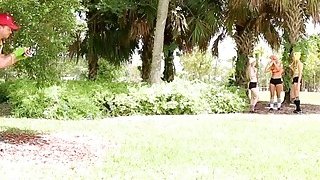 Thầy giáo cởi quần em em học sinh nắc ngay tại lớp học, em không thể cầu cứu ai cả