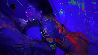 SSIS-460 Chuyến du lịch của cô gái không có trong phòng, chuyến du lịch của cô gái không có trong phòng và kỷ lục thời gian Gカップ美と朝から晩までひたすらハメまくった72 của cô gái. Aibao Suzu