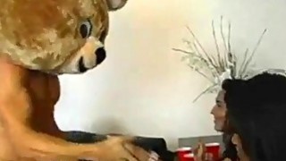 Quảng Châu, Quảng Đông, một con đĩ nhỏ thất lạc lâu ngày trong ký túc xá, đã chặn được một phần bản ghi trò chuyện