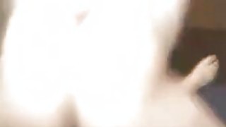 Lút cán vào bờ mu căng hồng của đứa em kế