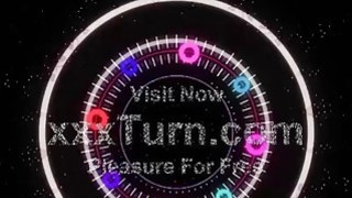 Cô em gái thất tình muốn được quan hệ tình dục bắt đầu thủ dâm trực tiếp, và dân làng giơ tay đăng ký