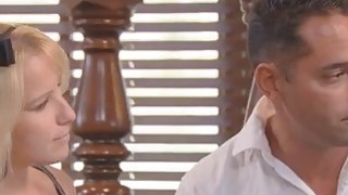 [Khám phá] Chị gái ngực bự đêm nay ở đây cùng tôi, vừa quyến rũ vừa gợi tình, muốn liếm thì ngại che lỗ, thằng đóng cọc ra vào liên tục, hét lớn lên rồi lên đỉnh...