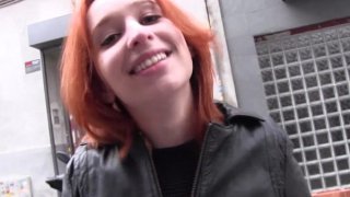 Trốn vợ yêu đi nghỉ dưỡng với tình trẻ 2 ngày 1 đêm