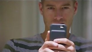 Giọt nước mắt của cô con gái hằng ngày bị bố dượng ép làm tình đến có thai