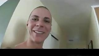 Cấp trên trọc thường đến nhà đụ vợ yêu cậu nhân viên công ty