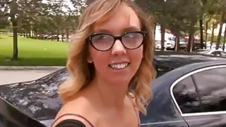 Ừm, đừng dừng lại, hãy dùng nhiều lực hơn, nhanh hơn, sự kỳ diệu của thành phố