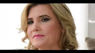 Cô gái dễ thương 19 tuổi Tiantian: Sờ vào nhanh đi, con mèo của em ngứa, ah ah ah, nhanh lên, em muốn, em muốn, anh là đàn ông à, con mèo của em ngứa, sao anh không tới làm đi