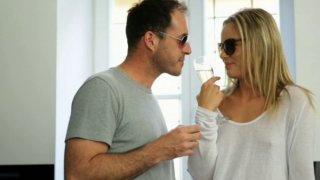 Bị gã thầy giáo biến thái xe đầu ti làm lồn rỉ nước