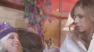 2022.7.21, [Cô ấy là Nữ hoàng lạnh lùng], cô gái 22 tuổi đeo kính, mảnh mai và dịu dàng, đang quan hệ tình dục nồng nhiệt với bạn trai trẻ của mình