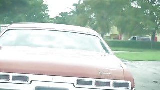 Má kế và con riêng của Gã chồng ngày càng hoà hợp vì…họ đã làm tình