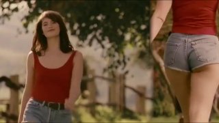 Dẫn vợ đi mua nhà, anh chồng lén địt em nhân viên tư vấn trẻ tuổi