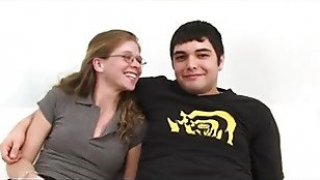 Chồng nhậu say vợ bị giám đốc địt luôn tại chỗ