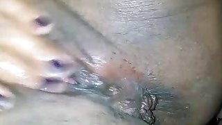 Buồn vì Chồng yêu vụng trộm, Người vợ cuốn vào chuyện tình với bạn học của con trai