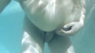 Japanese hotel massage gone wrong