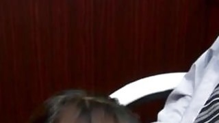 Cứng đến mấy thì bố dượng vẫn không thể vượt qua được cô con gái này