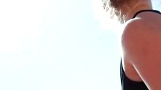 Địt vợ thằng bạn trong buổi cắm trại trên rừng