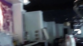 Cậu con trai vô sinh, bố ông chồng an ủi rồi giúp vợ sắp cưới của con trai có thai