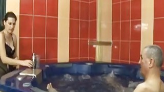 Nứng bị anh da đen đút cậu bé vào đâm