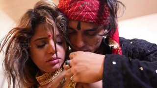 π546 Cô dâu tương lai cầu xin tôi xuất tinh vào bên trong cô ấy trong ba ngày trước đám cưới