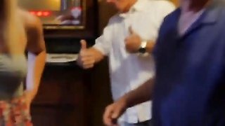 Thầy dạy võ kiêm cả dạy kĩ năng làm tình