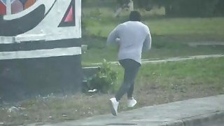 Xuất tinh mạnh sau khi vào từ phía sau