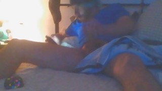 Anh chàng 91π đã cặp kè với một cô gái năm hai vừa mới đi làm ở khách sạn. Cô ấy vẫn còn hơi nhút nhát. Cái âm hộ hồng của cô ấy quá mềm mại. Cô ấy đã bị quan hệ hai lần và khuôn mặt của cô ấy bị phơi bày hoàn toàn...