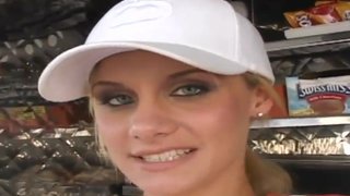 [Khuyến nghị hấp dẫn?? Loli tấn công] Nữ thần hoàn hảo "Loli hổ trắng 18 tuổi" 05.02 xinh đẹp và gợi cảm