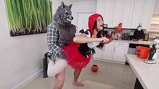 Sai sót khi đặt phòng, tôi buộc phải ở chung phòng với cấp trên khi đi công tác