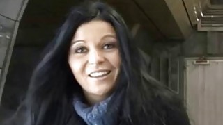 Những tình huống khi cô gái ngoan ở tuổi dậy thì trở nên hư hỏng