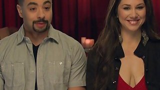 Bất ngờ móc lồn khiến em sướng chảy nước