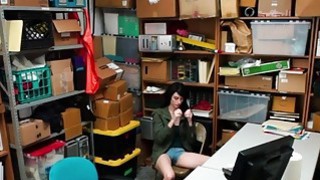 Em gymer mông to nhấp lút cán con cặc của người yêu