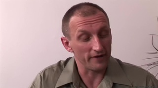 ướt đẫm mồ hôi với nữ pt gym riêng tại nhà