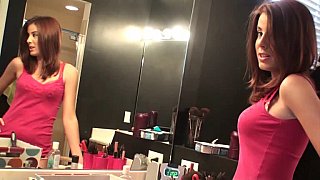 Phim Người hùng yếu đuối gây chú ý trở lại trước khi phần ...