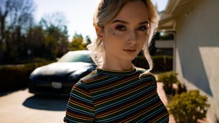 Húp lồn em giúp việc mông to khi vợ vừa ra ngoài