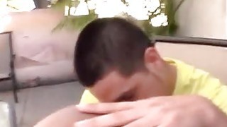 Bắt quả tang em gái vừa xem sex vừa móc