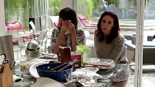 Clip sex của top 1 server Trần Hà Linh