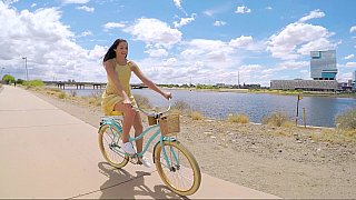 FC2PPV-800573, FC2PPV-800573 FC2-PPV-800573 [NTR×Unauthorized Creampie] Không ●Saka? Shiraishi ●Quần áo にthú vị như のrõ ràng nếu vợ が Hirugao SEX! Dương vật khổng lồ của dương vật của người khác đã được huấn luyện!セーラー衣×黑パンストで mang thai レベルの rất nhiều creampie しｗ[モザ无】おまけ ảnh có